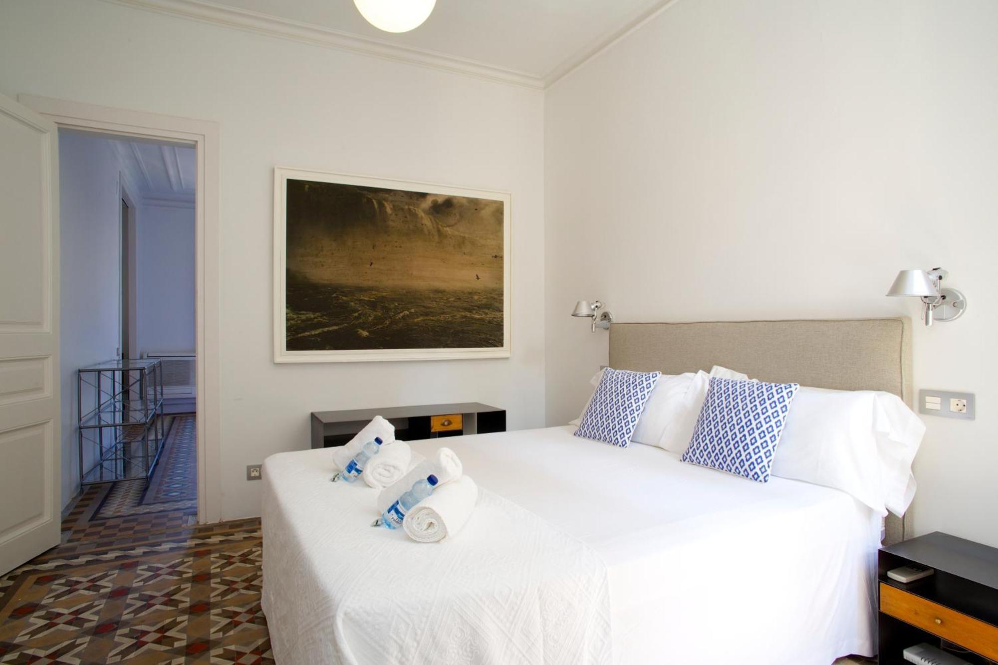 The Claris Suites I Барселона Екстериор снимка