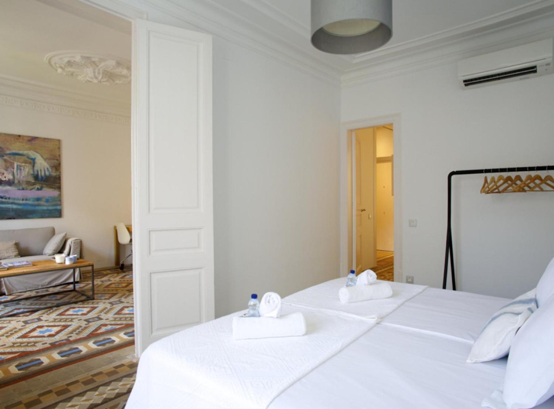 The Claris Suites I Барселона Екстериор снимка